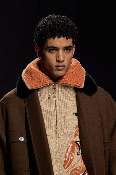 Look 103